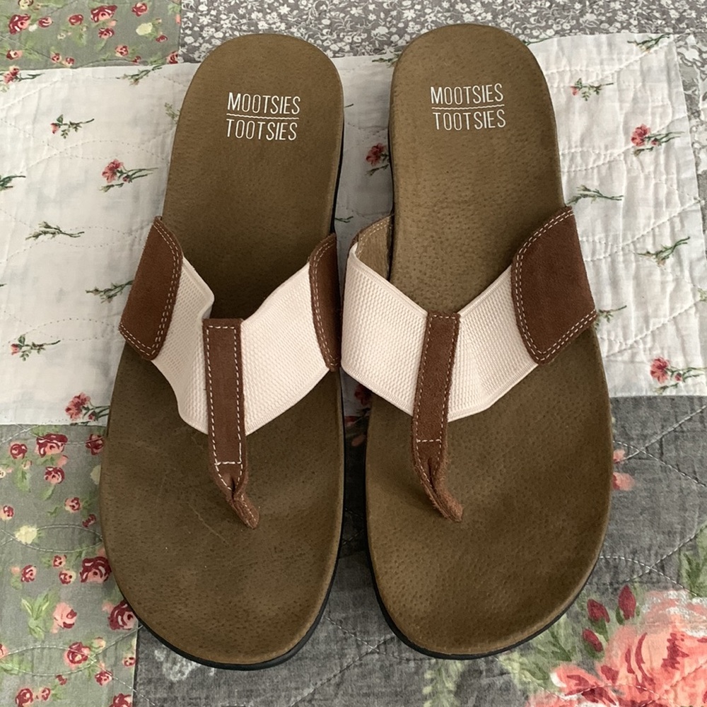 ⭐️NEW Mootsies Tootsies Flip Flops/ Thongs Size 10M